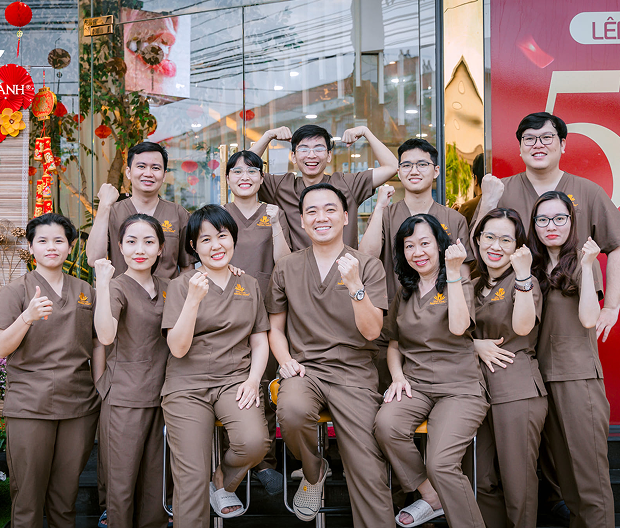 Đội ngũ Bác sĩ Nha Khoa Phương Thành