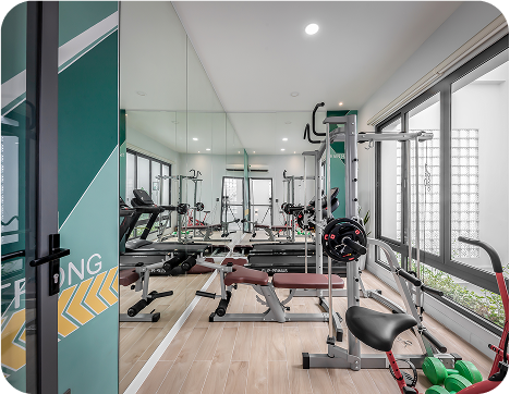 Phòng tập gym hiện đại với thiết bị đa năng – không gian chăm sóc sức khỏe toàn diện tại Nha Khoa Phương Thành