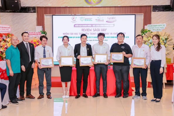 Kỷ niệm 02 năm thành lập Chi hội Doanh nhân Trẻ TP. Sa Đéc tại nha khoa Phương Thành