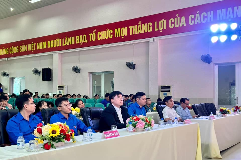 Lễ tuyên dương Doanh nghiệp trẻ khởi nghiệp xuất sắc và Doanh nhân trẻ tiêu biểu tỉnh Đồng Tháp năm 2024