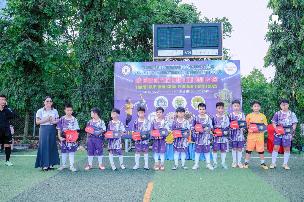 Giải bóng đá thiếu niên - nhi đồng Sa Đéc 2025 tranh cúp nha khoa Phương Thành