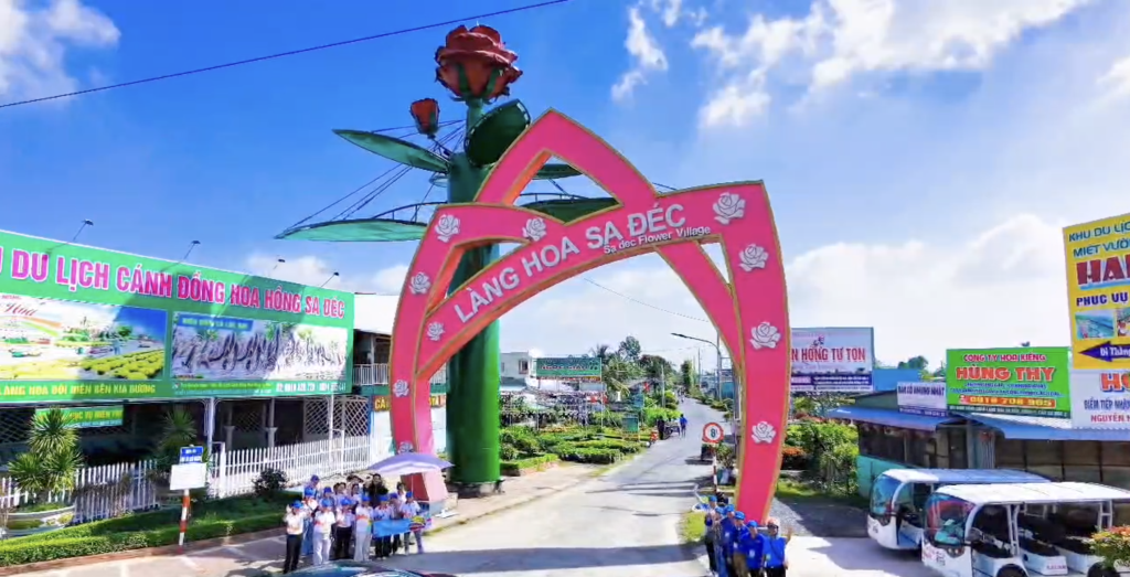 Hoa Sa Đéc rạng rỡ – nụ cười du khách rạng ngời cùng nha khoa Phương Thành!