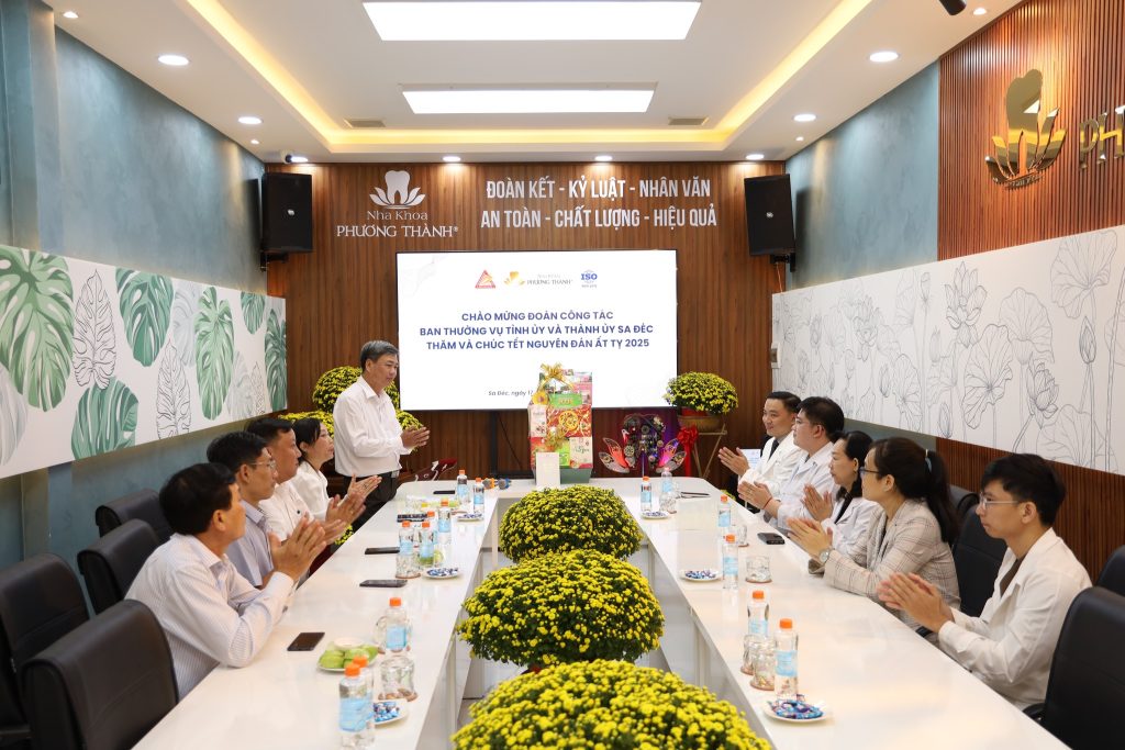 Đón tiếp các cơ quan, đơn vị đến thăm và chúc tết Ất Tỵ