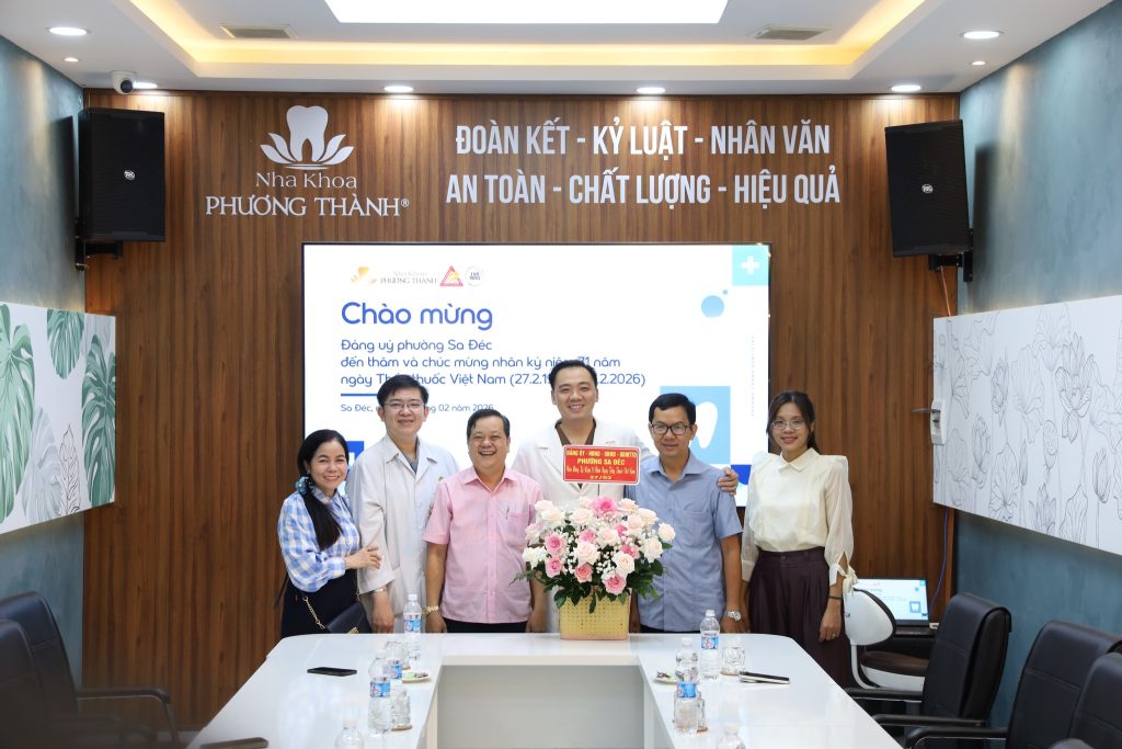 Nha khoa Phương Thành vinh dự đón tiếp Đảng ủy – HĐND – UBND phường Sa Đéc đến thăm và chúc mừng Ngày Thầy thuốc Việt Nam